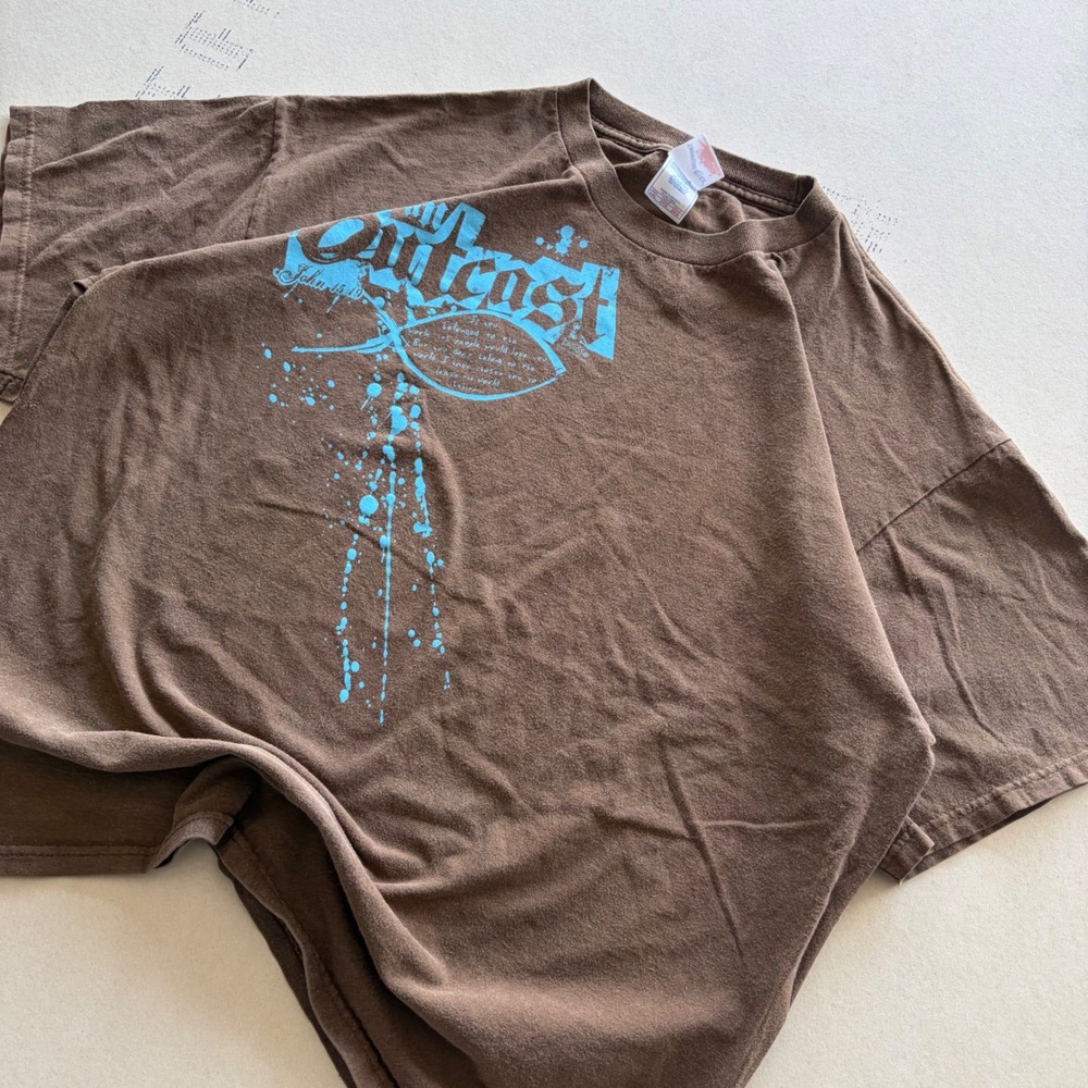 Y2K Kerusso Outcast T-shirt